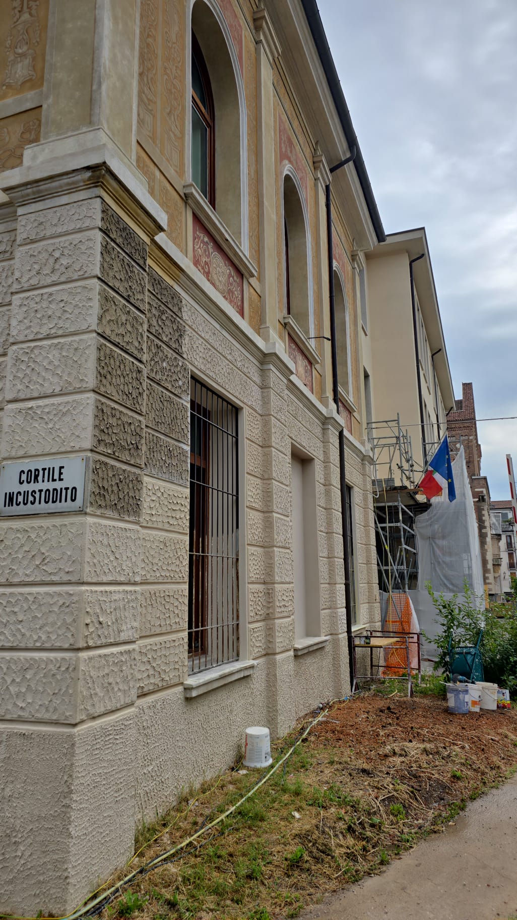 Isolamento di un edificio commerciale