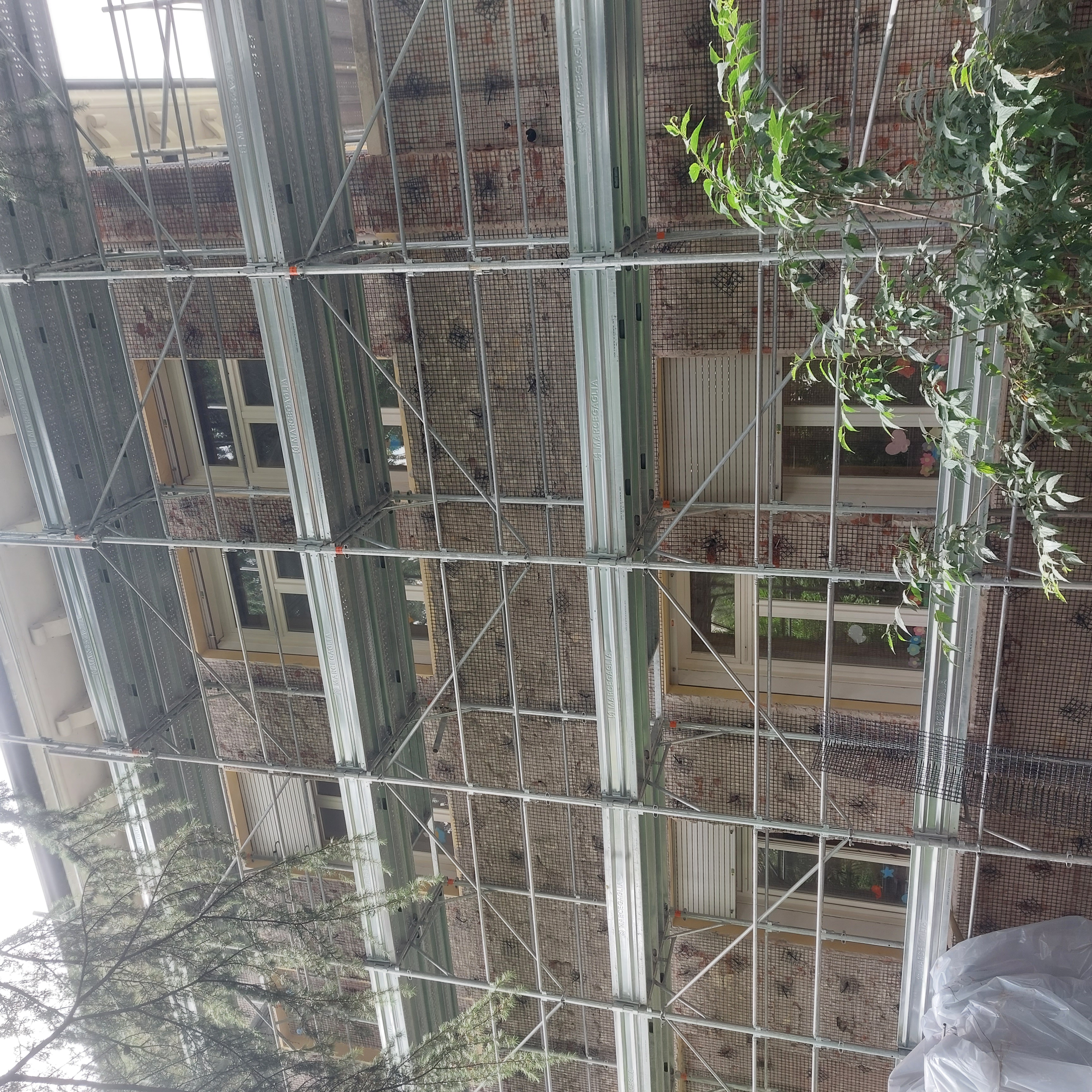 Isolamento di un edificio commerciale